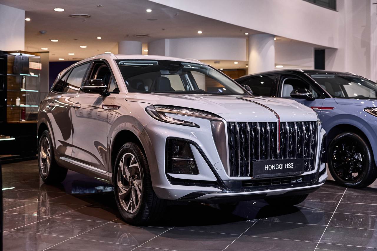 Hongqi HS3 1.5T Comfort Single color