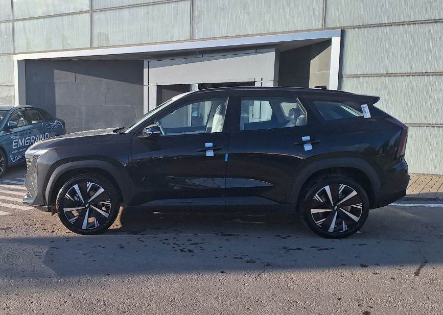 Geely Atlas II Flagship Sport (GF + package) 2.0T 7DCT 2WD (200 л.с.)