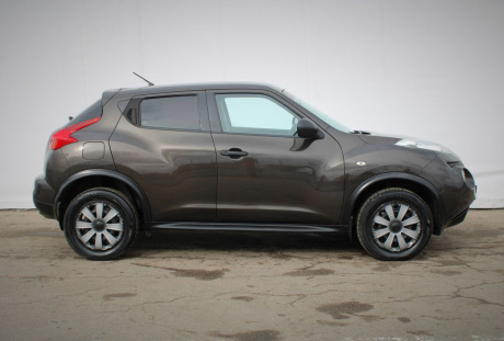 Nissan Juke 2013 года с пробегом 146 768 км, фото 8