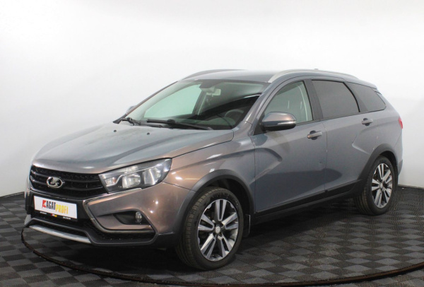 LADA Vesta SW Cross 2018 года с пробегом 142 001 км, фото 1