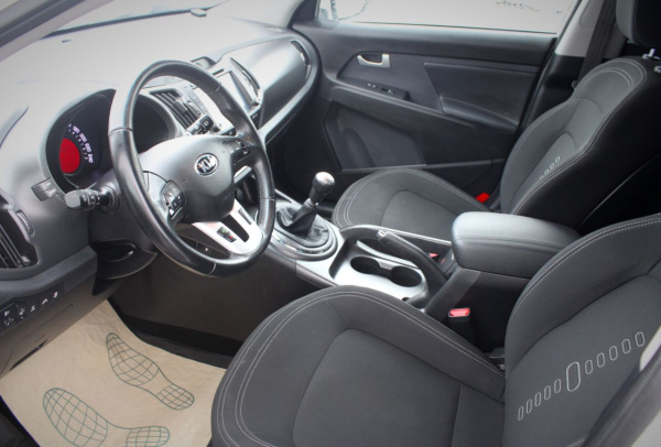 Kia Sportage 2014 года с пробегом 112 892 км, фото 15