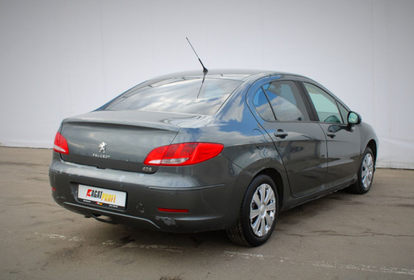 Peugeot 408 2012 года с пробегом 209 492 км, фото 7