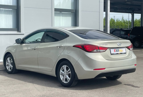 Hyundai Elantra 2015 года с пробегом 97 037 км, фото 7