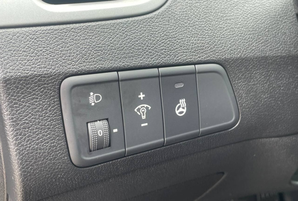 Hyundai Elantra 2015 года с пробегом 97 037 км, фото 17