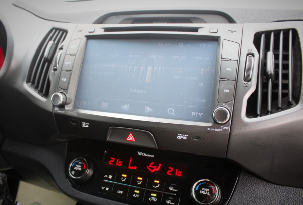 Kia Sportage 2014 года с пробегом 112 892 км, фото 17